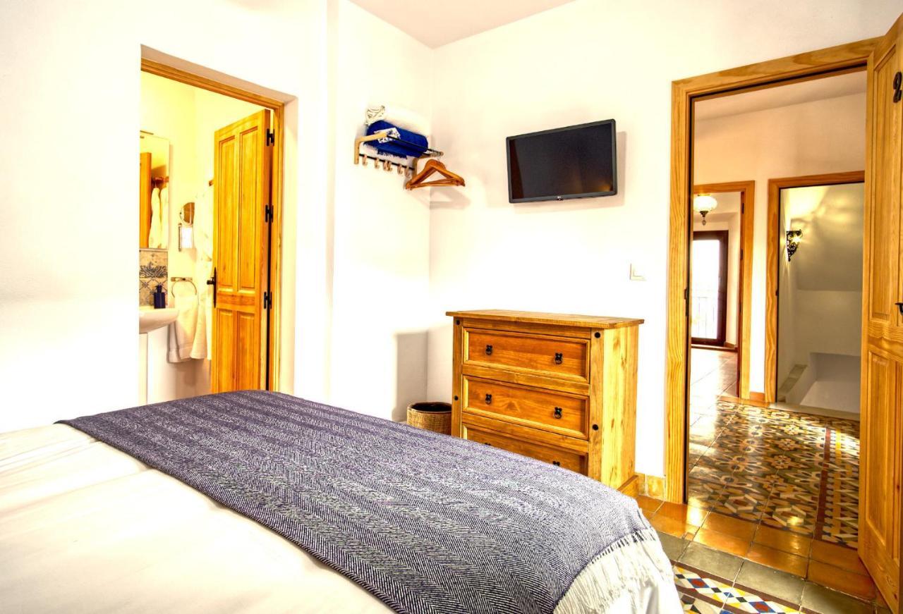 La Vieja Botica Bed and Breakfast Canillas de Aceituno Εξωτερικό φωτογραφία